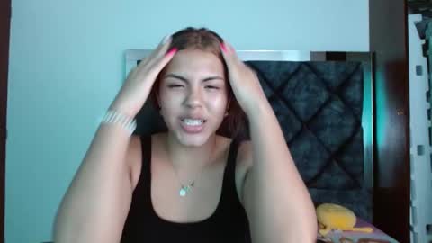 Snapshot of by_naughty chatting on December 27, 5:48 pm by_naughty online show from December 27, 5:48 pm