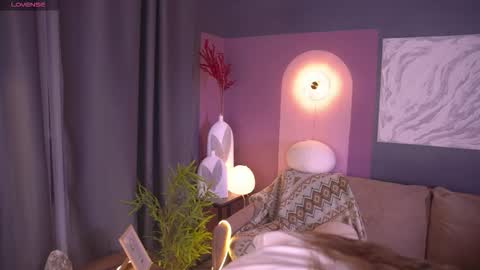 Kira online show from October 15, 3:23 pm