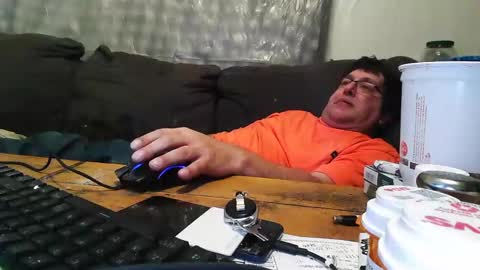 c11good online show from December 11, 10:36 am