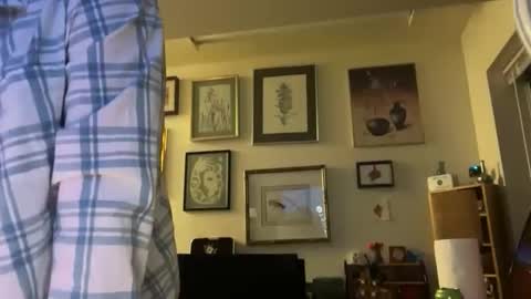c2cmee online show from June 9, 8:37 am