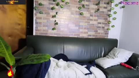 c3le5te chr15 online show from April 27, 4:43 am