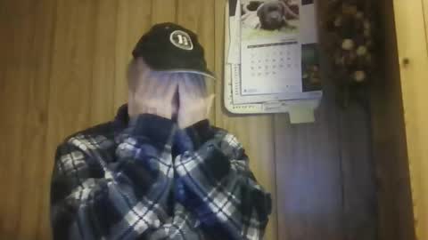 c4u58 online show from October 27, 9:30 pm