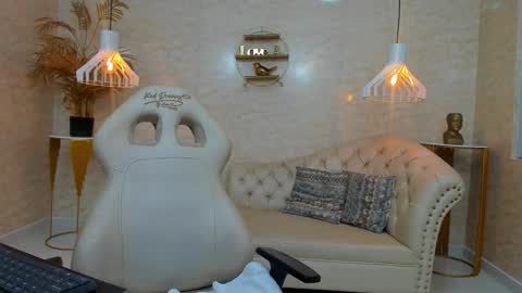 Camii Sweet  online show from March 15, 7:53 pm