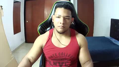 Snapshot of caballerozodi chatting on October 4, 5:33 pm caballerozodi online show from October 4, 5:33 pm