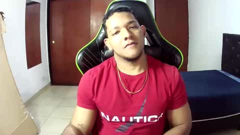 Snapshot of caballerozodi chatting on October 8, 3:20 pm caballerozodi online show from October 8, 3:20 pm