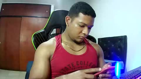 Snapshot of caballerozodi chatting on November 29, 2:36 am caballerozodi online show from November 29, 2:36 am