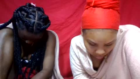 Snapshot of caella98 chatting on July 28, 8:52 pm caella98 online show from July 28, 8:52 pm