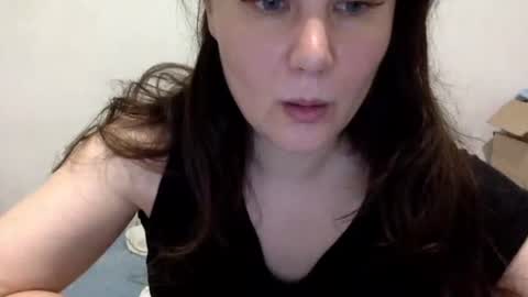 Lamb online show from June 17, 5:47 pm