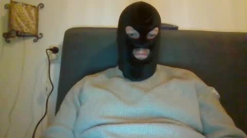 Snapshot of cagegag31 chatting on February 16, 9:00 pm cagegag31 online show from February 16, 9:00 pm