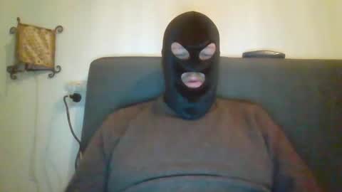 Snapshot of cagegag31 chatting on March 13, 11:50 am cagegag31 online show from March 13, 11:50 am