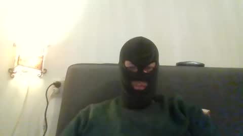 Snapshot of cagegag31 chatting on March 27, 6:40 pm cagegag31 online show from March 27, 6:40 pm