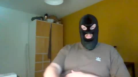 Snapshot of cagegag31 chatting on April 1, 1:41 pm cagegag31 online show from April 1, 1:41 pm