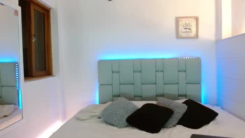 Snapshot of cailyn_briona chatting on November 27, 11:29 pm Cailyn Independent model online show from November 27, 11:29 pm