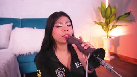 CailynBrown online show from March 28, 4:56 am