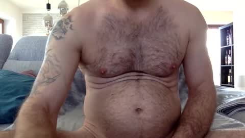 Snapshot of caine76 chatting on February 13, 9:38 am caine76 online show from February 13, 9:38 am