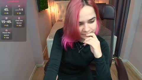 Gina online show from March 10, 10:31 am