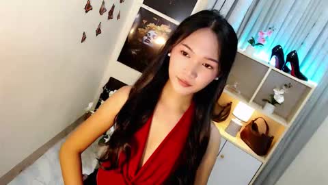 Snapshot of caitlin_x chatting on September 13, 8:41 pm caitlin online show from September 13, 8:41 pm