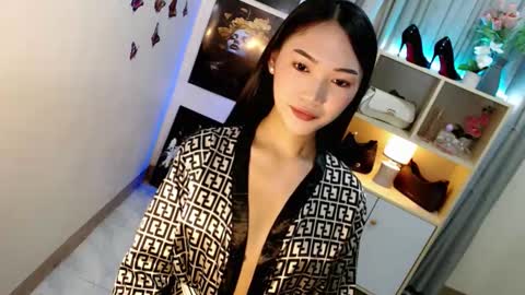 caitlin online show from February 23, 7:00 pm