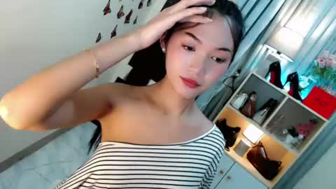 caitlin online show from June 11, 11:58 pm