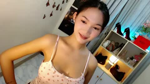 caitlin online show from June 26, 10:58 pm