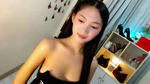 caitlin online show from July 4, 11:22 pm