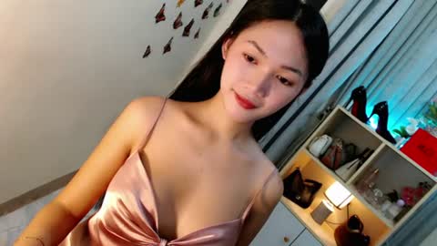 caitlin online show from July 16, 12:38 am