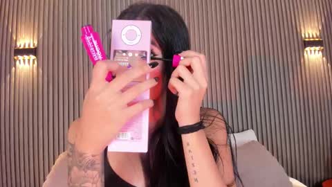 Caitlyn  online show from March 25, 11:49 am