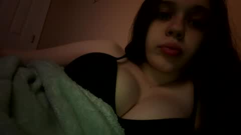 Snapshot of caitlynjinxx chatting on August 1, 6:45 am caitlynjinxx online show from August 1, 6:45 am
