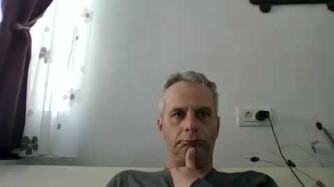 caius77 online show from April 4, 8:45 am