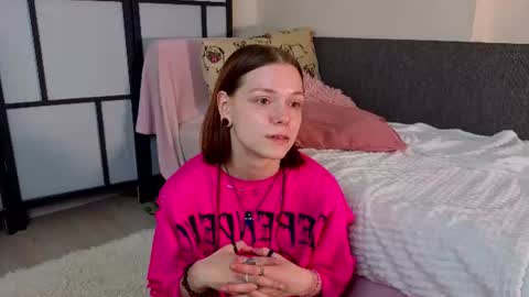 Mila online show from July 28, 4:39 pm