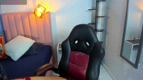 Calanthe  online show from November 24, 3:17 am