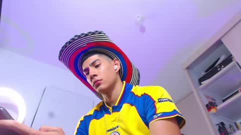 Valerio  online show from July 21, 1:52 am