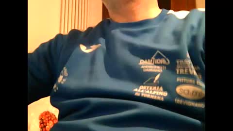 caldoski online show from November 5, 5:40 am