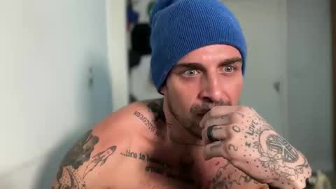 Snapshot of californiabrazilian chatting on March 4, 11:55 pm CaliforniaBrazilian online show from March 4, 11:55 pm