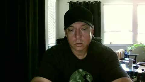 caligrown1154 online show from July 10, 5:37 pm