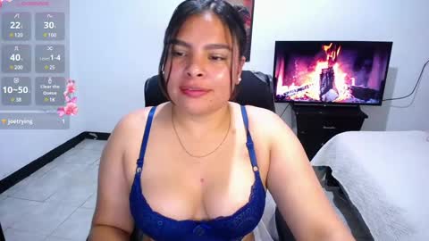 Snapshot of caliope_goddess1 chatting on January 3, 5:20 pm caliope_goddess1 online show from January 3, 5:20 pm