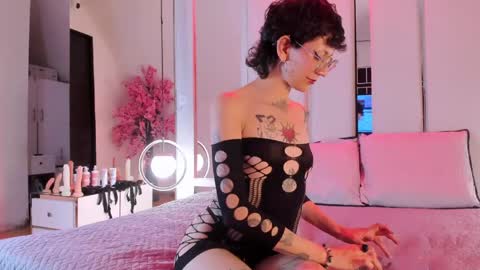 Caliope  online show from May 26, 9:44 pm