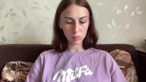 Anna online show from September 10, 11:10 am