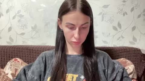 Anna online show from October 22, 7:35 pm