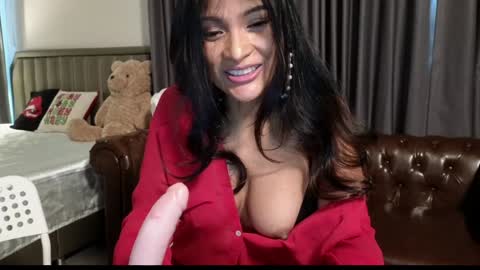 Snapshot of call_me_linda56 chatting on January 20, 3:04 am Call Me Linda online show from January 20, 3:04 am
