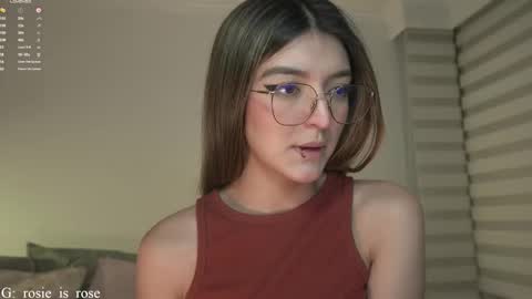Snapshot of call_me_rosie chatting on February 22, 4:13 am online show from February 22, 4:13 am