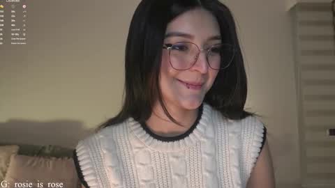 Snapshot of call_me_rosie chatting on March 2, 2:36 am online show from March 2, 2:36 am