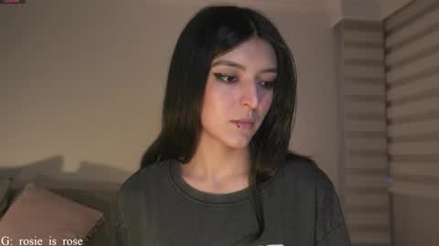 Snapshot of call_me_rosie chatting on March 7, 4:20 am online show from March 7, 4:20 am