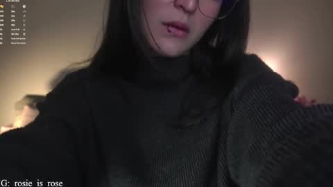 Snapshot of call_me_rosie chatting on March 12, 1:56 am online show from March 12, 1:56 am