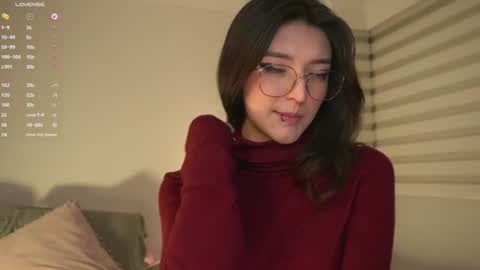 Snapshot of call_me_rosie chatting on July 9, 1:31 am online show from July 9, 1:31 am