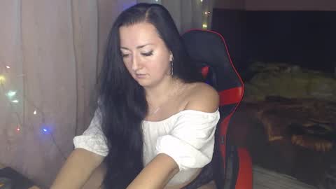 Shaya online show from November 11, 4:29 pm