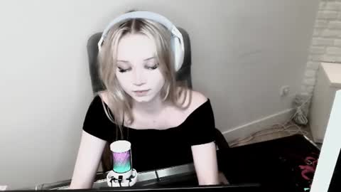 call_mehanna online show from June 29, 10:54 pm