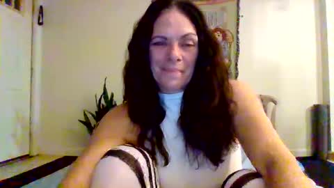 Calli online show from January 3, 4:11 am