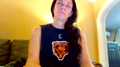 Calli online show from March 2, 5:41 am