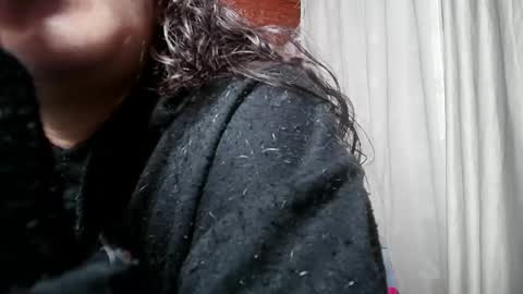 Snapshot of callme_lolas chatting on June 2, 3:19 am paula online show from June 2, 3:19 am